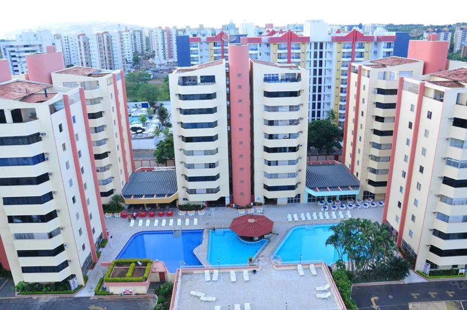 Caldas Novas - Flat Parque Das Aguas Quentes - As Piscinas Mais Quentes De Caldas!! Exterior photo